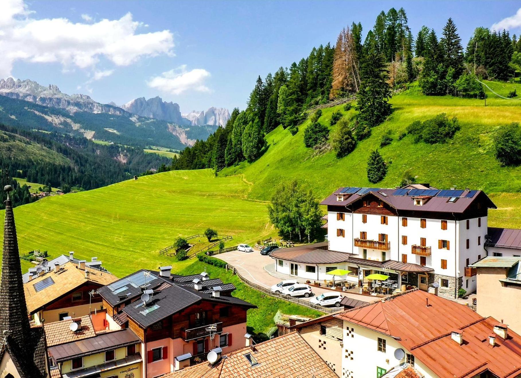 Ciasa Alpina Relax Hotel 모에나 외부 사진